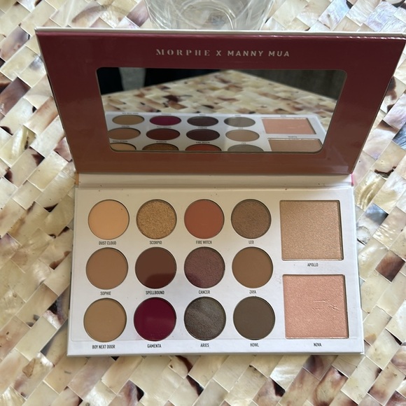 Morphe x Manny MUA Glam Eye Shadow Palette - Picture 2 of 6